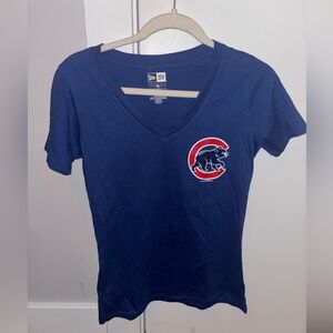 New Era- Women's Chicago Cubs V-Neck